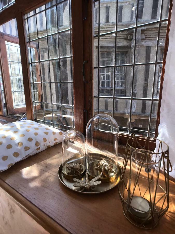 Appartement de charme classé 4 étoiles coeur historique de Dinan Exterior foto